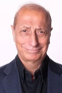 Pippo Franco in Ricchi, ricchissimi... praticamente in mutande