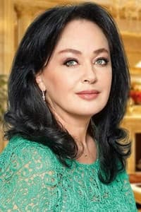Larisa Guzeeva in Патриотическая комедия