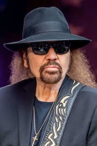 Gary Rossington in Lynyrd Skynyrd - Freebird, The Movie & Tribute Tour