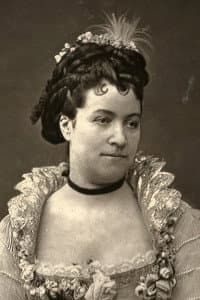 Louise Marquet in L'Homme mystérieux