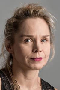 Karolina Adamczyk in Tonia