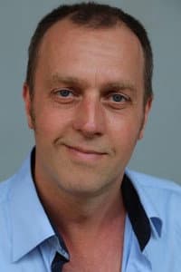 Fabrice de la Villehervé in Femmes en colère