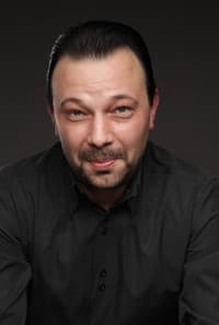Dmitry Safronov in Затерянные