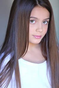 Emmy Perry in Scales