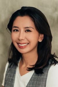 Wei Du in One "Orphan" Every Hour