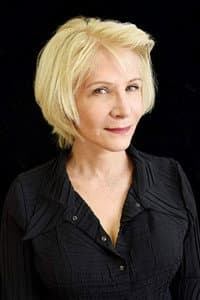 Tara Hugo in The Wolf of Custer