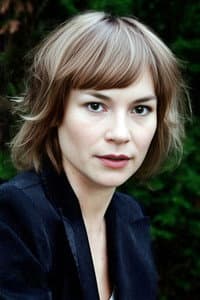 Mélanie Leray in Dans tes bras