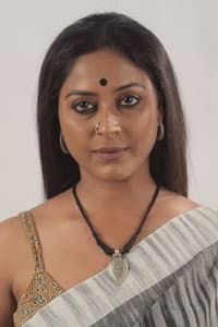 Saoli Chattopadhyay in Shob Bhooturey