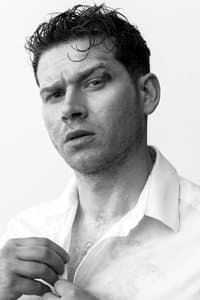 Oliver Stark in Broken Britain