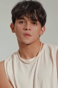 Miggy Jimenez in Kitty K7