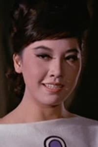 Fanny Fan Lai in Nora Zain Ajen Wanita 001