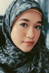 Ernie Zakri in Suri Katriana (Astro Prima)