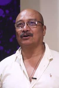 Tom Olivar in Babangon Ako't Dudurugin Kita