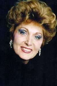 Régine Blaess in La Maîtresse de bridge