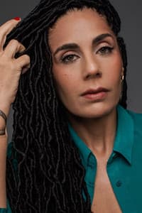 Luciana Lyra in Esconde-Esconde