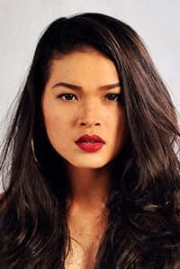 Maya Muaya in Pacarku Anak Koruptor