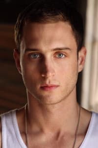 Chet Hanks in Dead Wrong