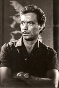 Nikos Tzogias in Οι 900 Της Μαρίνας