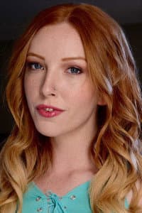 Katy Kiss in Stuff Her Pussy