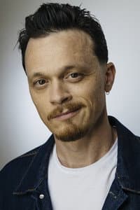 Skylar T. Adams in Heartburn