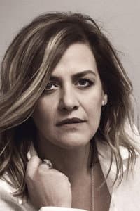 Irene Grandi in L'apetta Giulia e la Signora Vita