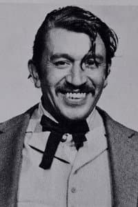 Alfonso Bedoya in Rosalinda