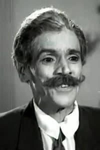 Friend Ramasamy in Vazhvile Oru Naal