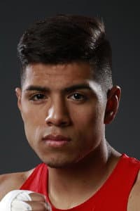 Carlos Balderas in Janibek Alimkhanuly vs. Denzel Bentley
