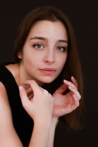 Alice Ruiz in Damas