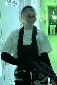Hannah Button in SYNTAX