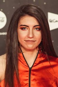 Sara Socas in Eterna