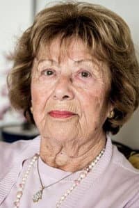 Elisabeth Masur in Bridgespelerskorna