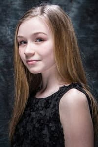 Lauren Kinsella in Wastewater