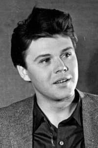 Valentin Burov in Семь нянек