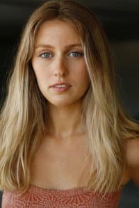 Kyra McAlister in The Bartender