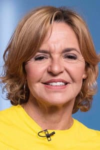 Almudena Ariza in Mientras podamos preguntar