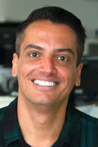 Léo Dias in Vou Te Cancelei