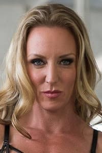 Fitwife Jewels in My Threesome with Mommy 2
