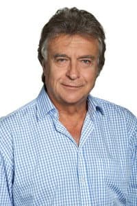 Sándor Lukács in Amerikai cigaretta