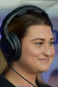 Veronika Tkaczyková in Mezi nimi