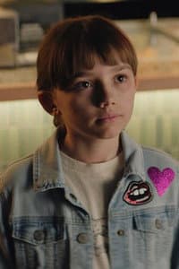 Zumi Edgerton in Candy Bar
