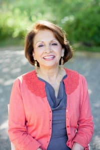 Farzaneh Milani in Mond Sonne Blume Spiel