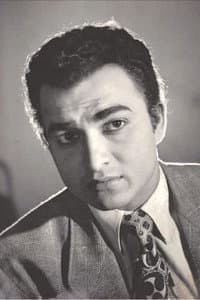 Suresh in Yasmin