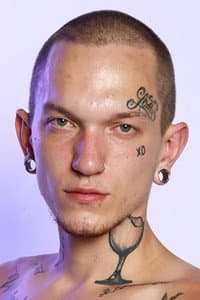 Dexx in EveryBODY