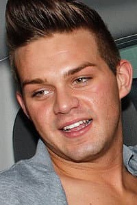 Lee Will in Voyeristic Twinks 2