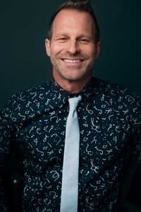 Anthony Meindl in Birds of a Feather