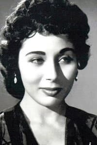 Lobna Abdel Aziz in Slalom