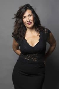 Gloria López in La casa más grande del mundo
