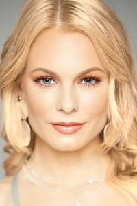 Erin Anne Gray in Swap