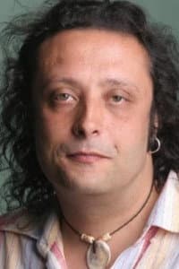 Murat Şen in Martılar Açken